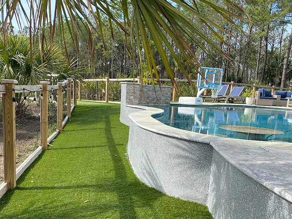 Climate-adapted flooring solution for residential spaces